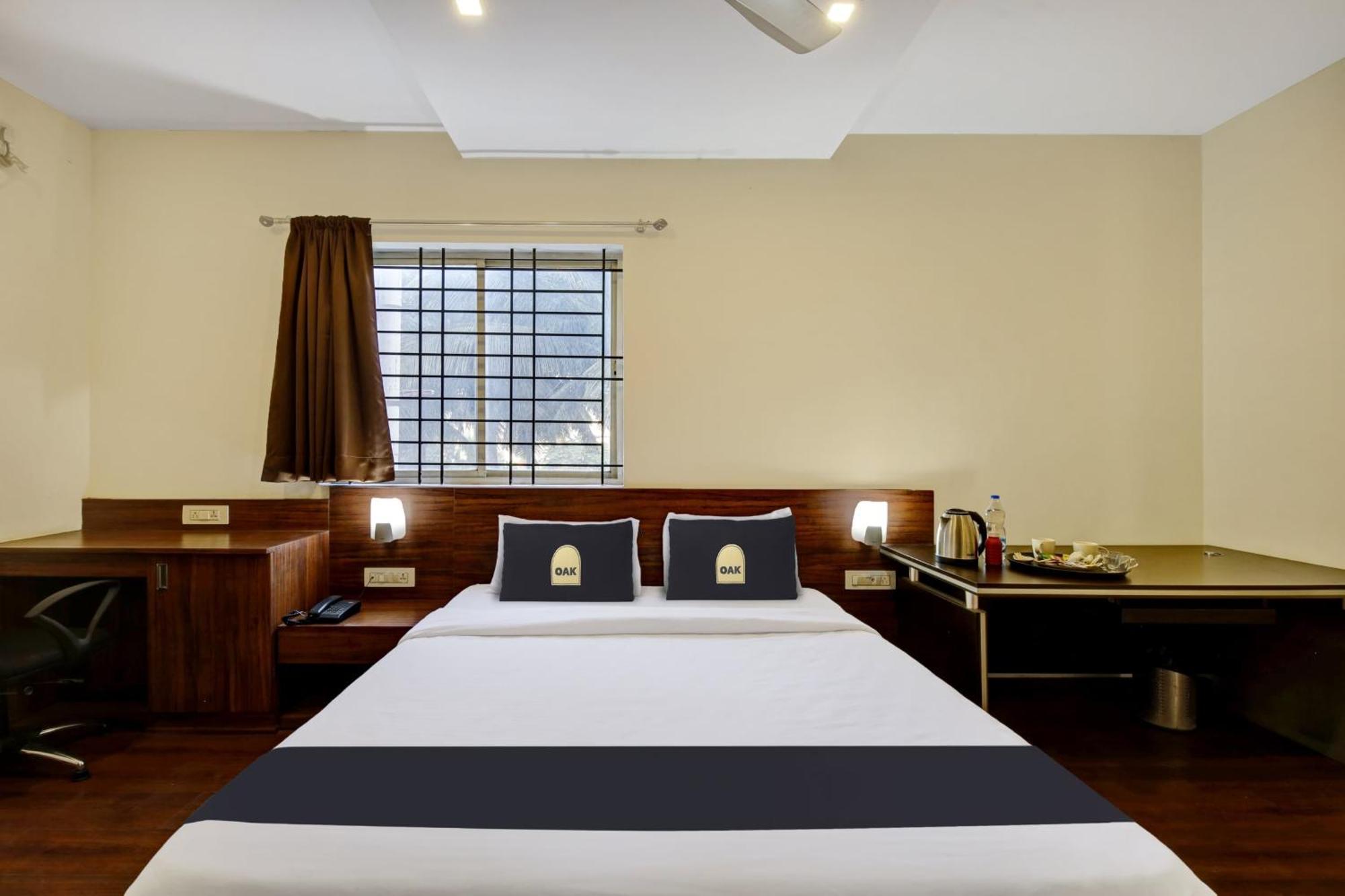 Hotel Passport Inn Yelahanka Exterior photo